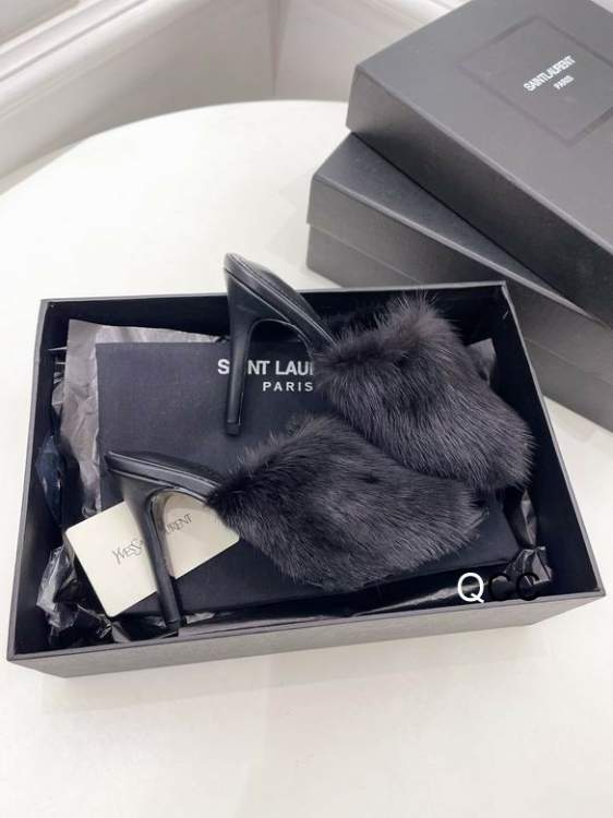 Picture of YSL Shoes _SKUYSLsz36-39XC010820716